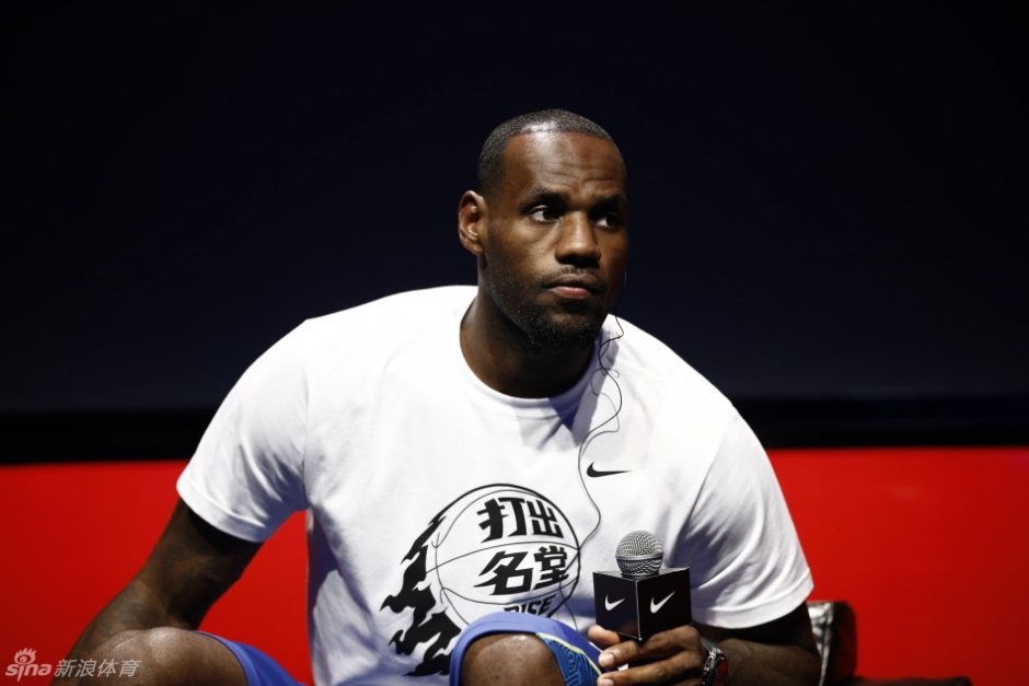 斗地主里炸弹什么时候用（斗地主中炸弹的出牌时机）